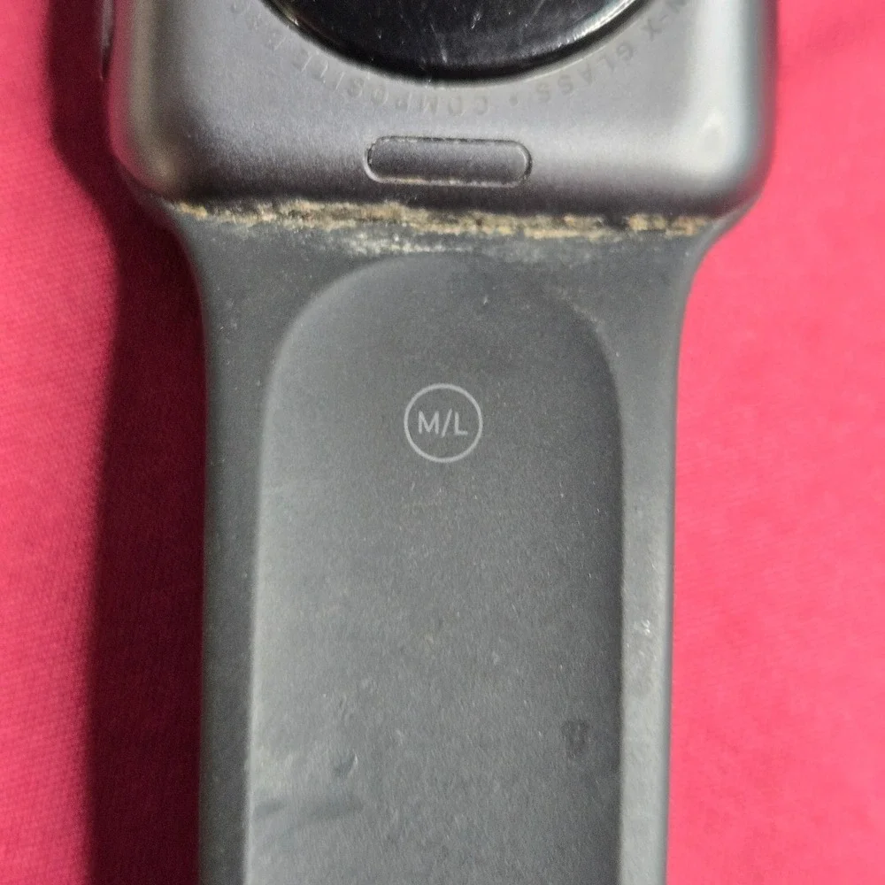 Apple Watch Series 3 38mm Space Gray Aluminum Black Band M/L A1858 For Parts